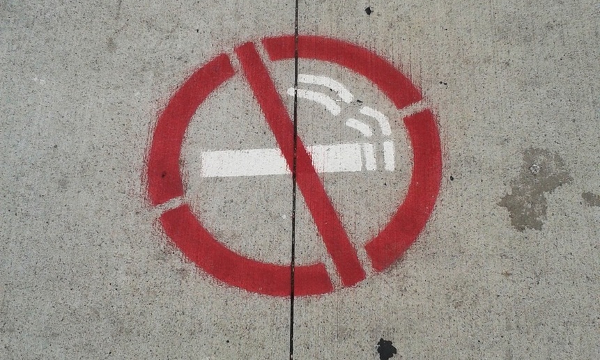 Курильщикам придумали новые запреты