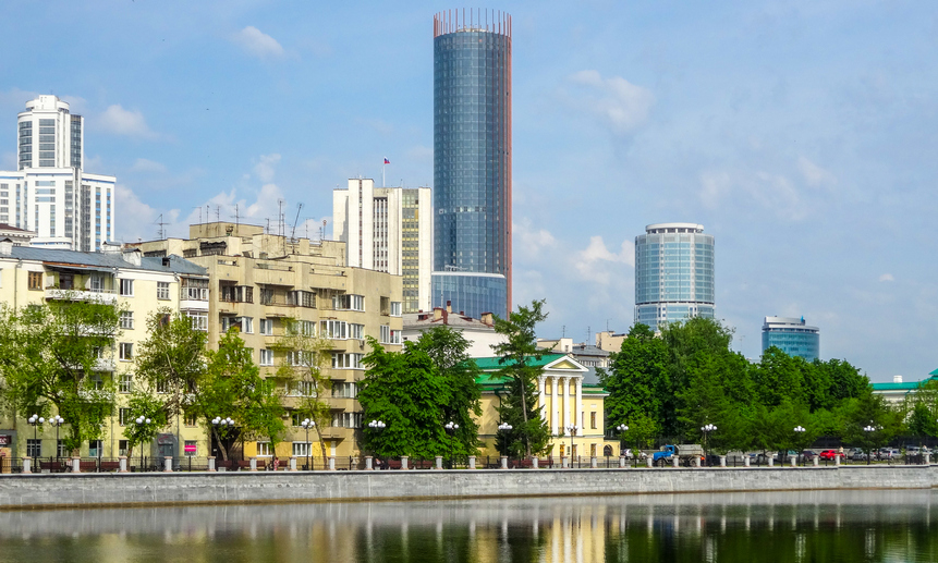 Екатеринбург россияне назвали городом, где можно построить карьеру. А Архангельск – нет