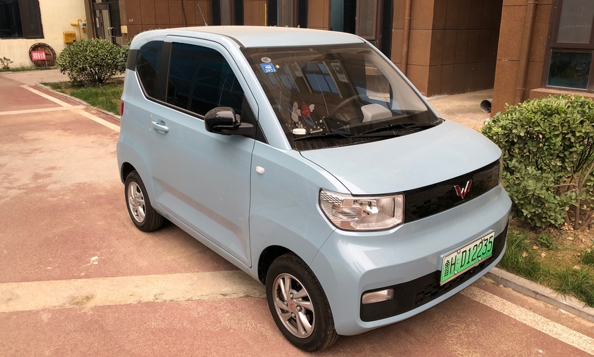 Настоящий бум электромобилей в Китае обеспечил этот малыш Hong Guang Mini EV. Фото David290 (CC BY-SA 4.0)