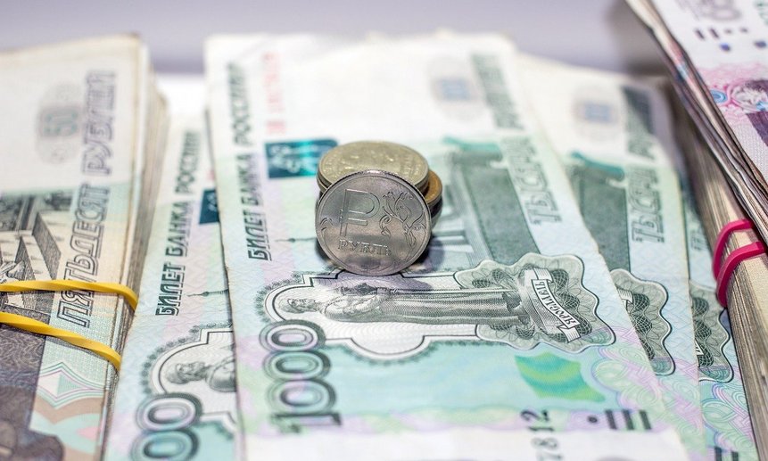 Россияне предпочли придержать деньги в январе.